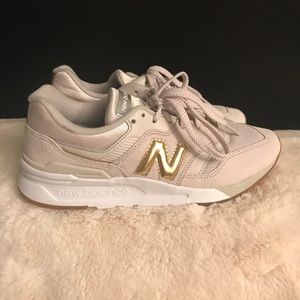 Women’s New Balance 997H